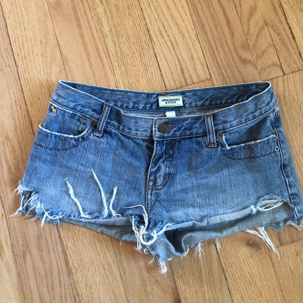 Abercrombie and Fitch cutoffs